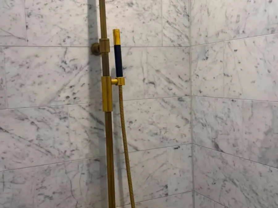 Duschvägg i glas, badrumsrenovering Stockholm